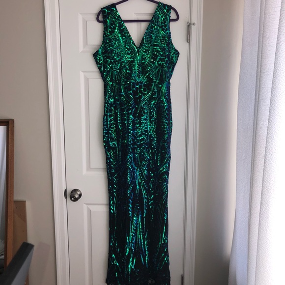 SOLD —Sequin Party Dress ✨ - Picture 1 of 3